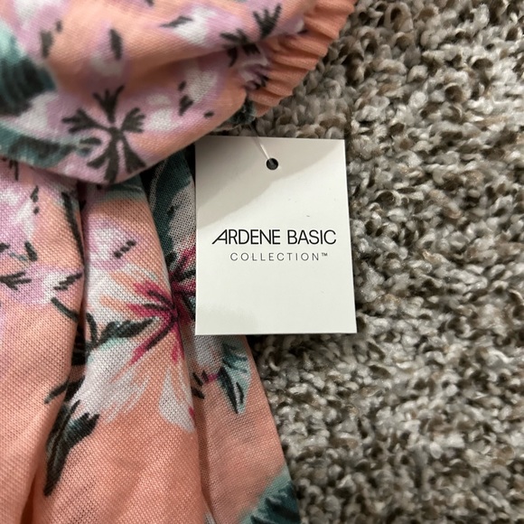 Ardene Floral top - Picture 4 of 4